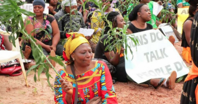 #43-18 Cameroon Crisis #43-18 Cameroon Crisis